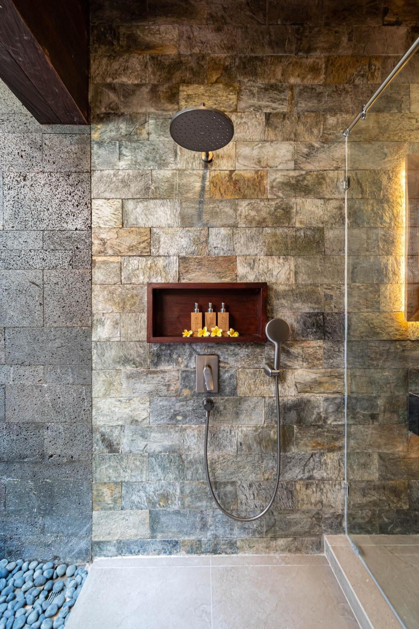 Bolon Villa Kuta (Bali)